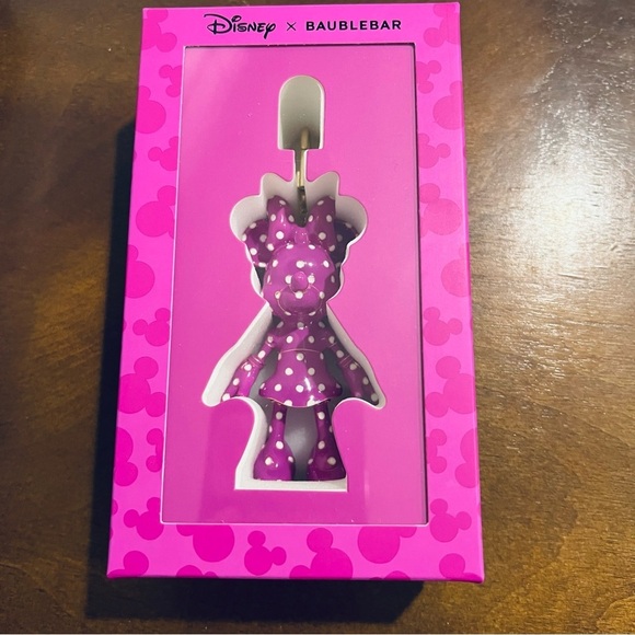 BaubleBar Accessories - NIB Disney Baublebar Minnie Mouse Enamel Keychain Bag Charm Polka Dot Keyring